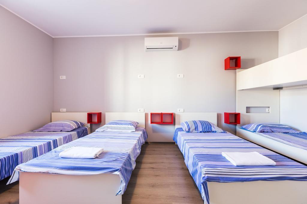 זאדאר Hostel Sunset מראה חיצוני תמונה
